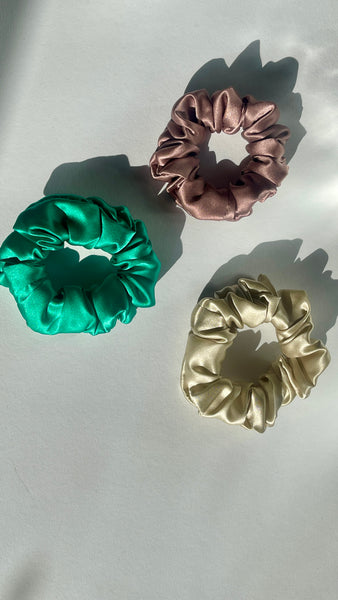 M size silk scrunchie SET of 3