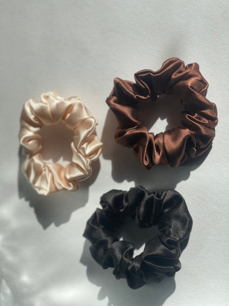 M size silk scrunchie SET of 3
