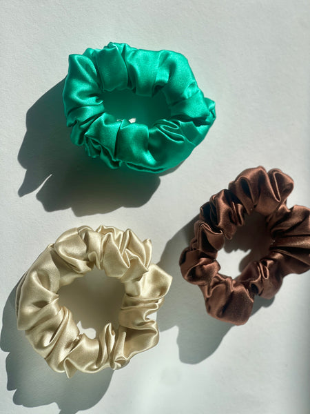 M size silk scrunchie SET of 3