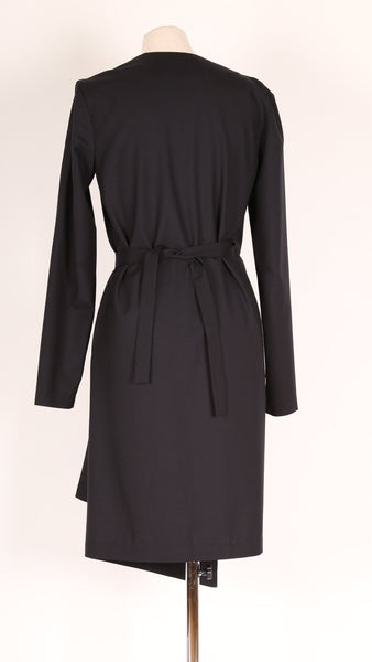 Melna Wrap kleita