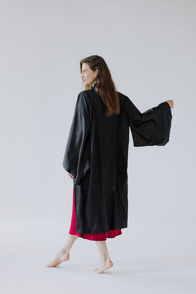 100% Mulberry Zīda Kimono Halāts – Roku Darbs | Viens Izmērs Der Vairumam