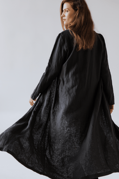 Long Linen Jacket – Timeless Elegance in Every Thread
