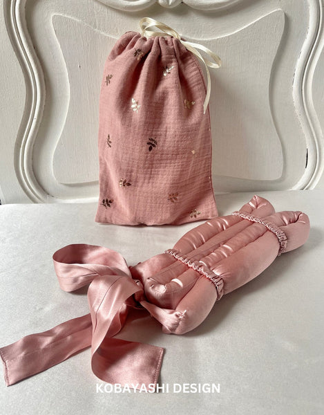 alt="Zīda matu rullis dāvana sievietei Ziemassvētkos  garšs matu lokotājs  heatless silk  curler"