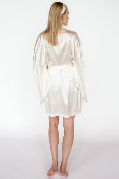 Balts Īss  Mulberry Zīda Kimono Halāts – Roku Darbs | Viens Izmērs Der Vairumam