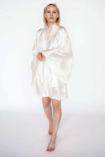 Balts Īss  Mulberry Zīda Kimono Halāts – Roku Darbs | Viens Izmērs Der Vairumam