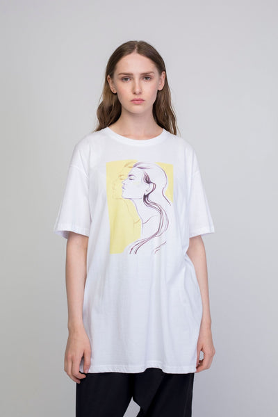 T-shirt  YELLOW fashion illustration