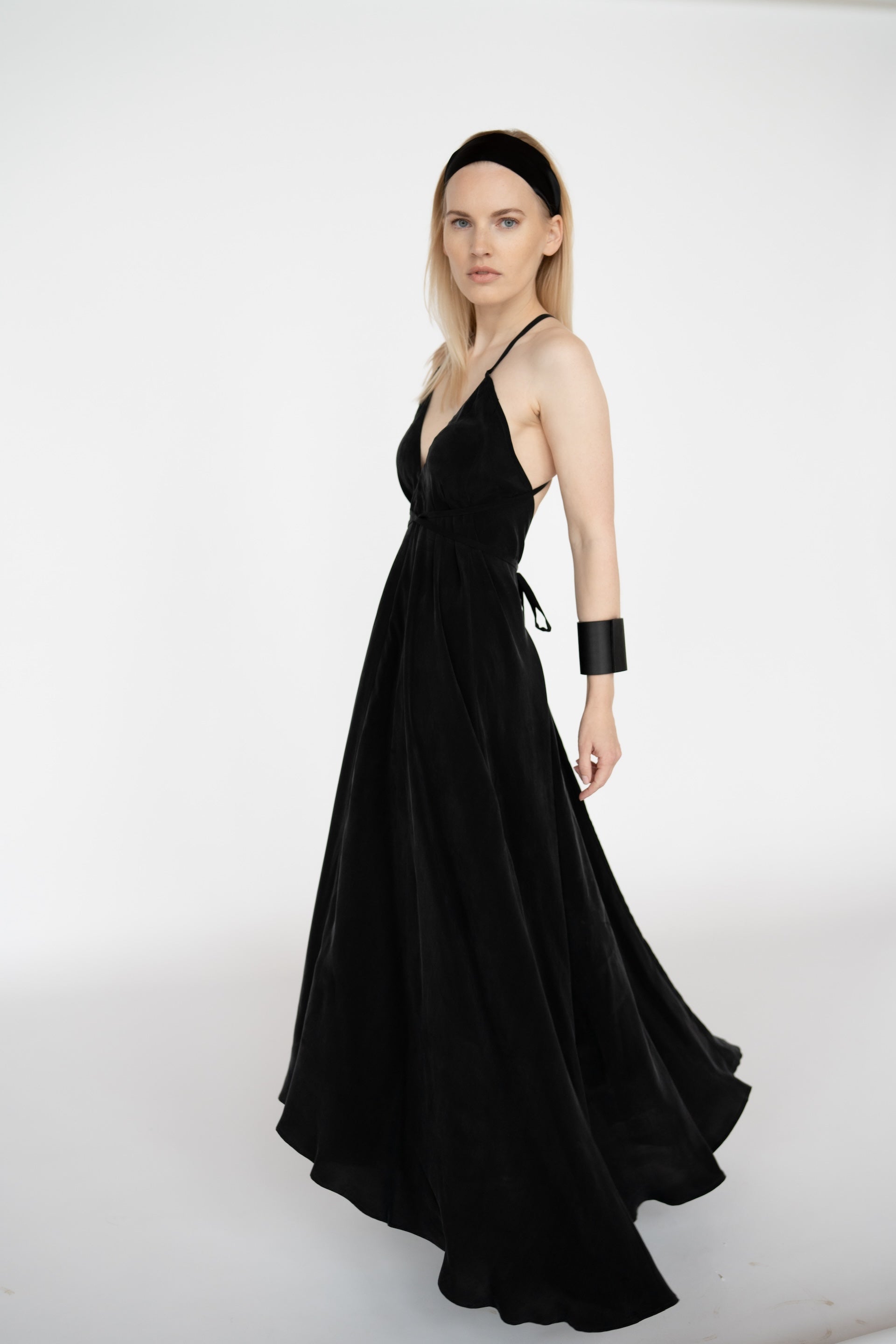 Trapeze Silhouette Maxi Dress with Long Straps  One Size Fits Most  Baiba  Ladiga